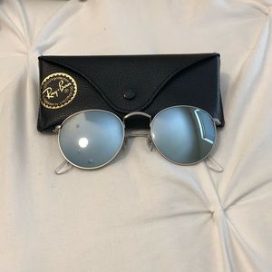 Women’s Ray-Bans Round Flash Lenses